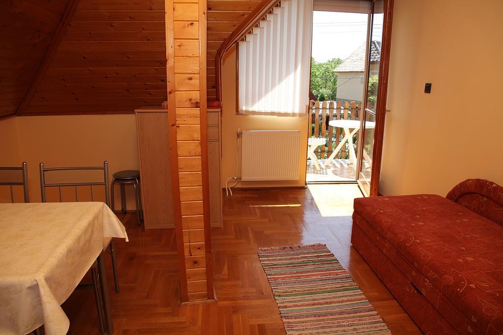 Andrea Apartmanhaz Balatongyörök Exterior foto