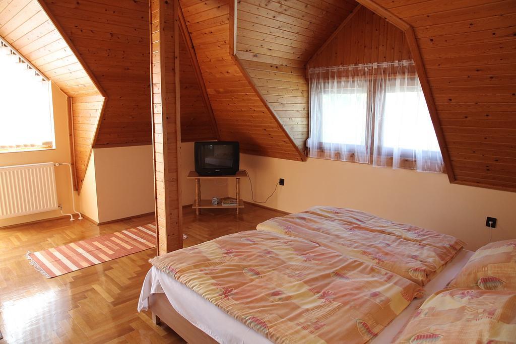 Andrea Apartmanhaz Balatongyörök Exterior foto