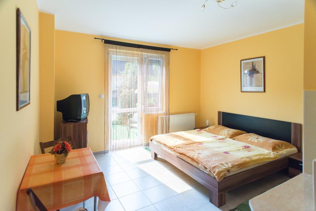 Andrea Apartmanhaz Balatongyörök Exterior foto