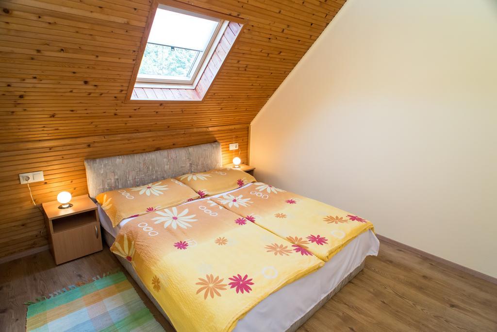 Andrea Apartmanhaz Balatongyörök Exterior foto